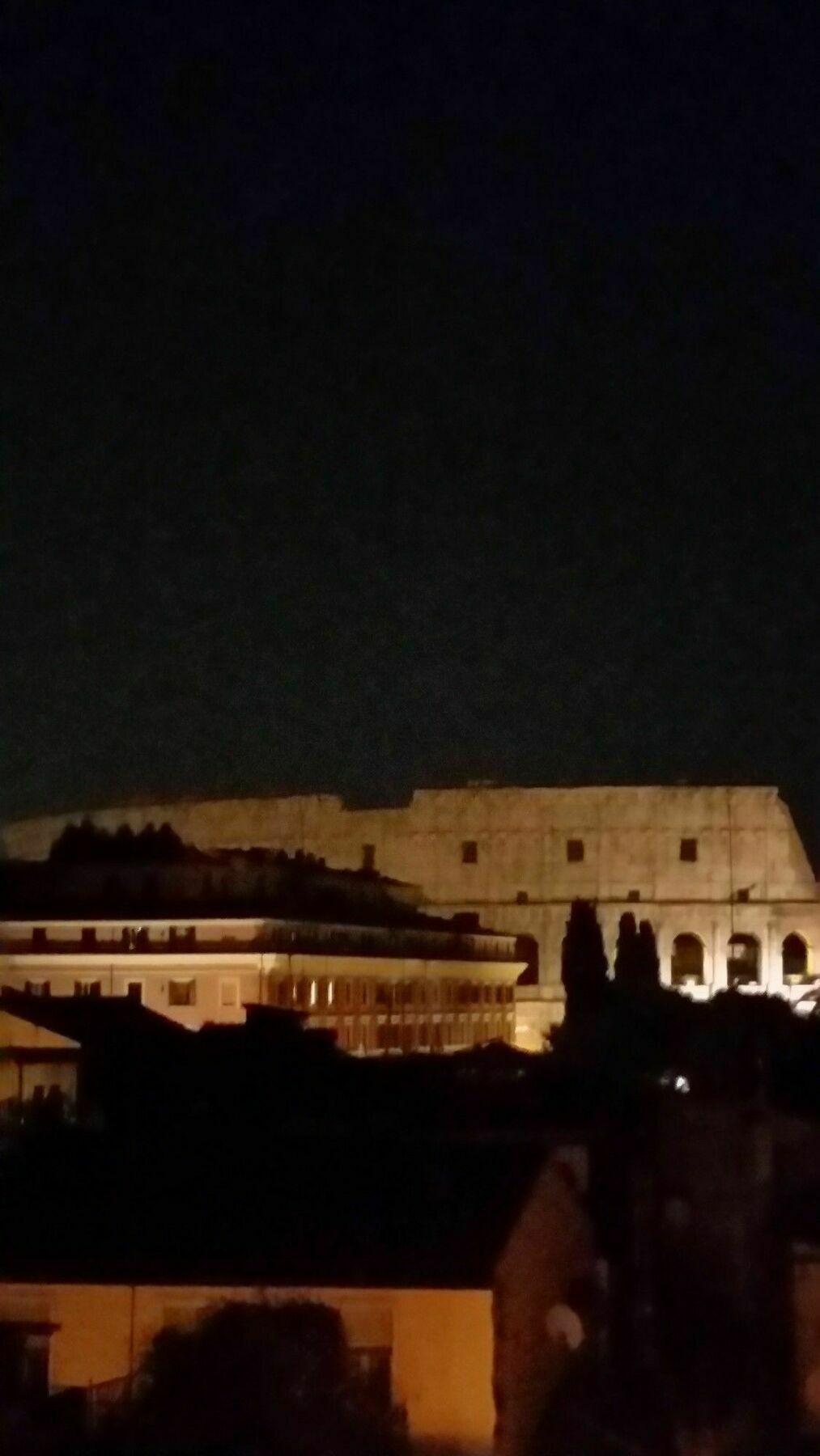 Colosseo In Rom Exteriör bild